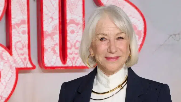 "Cheaper Than a Facelift": Here's Helen Mirren's (80 years old) Foolproof Trick to Rejuvenate Her Facial Features