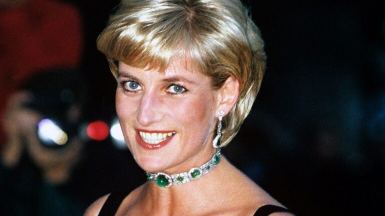 Goodbye Ballerinas: This Grandma Shoe Beloved by Lady Di Is the Star of Spring