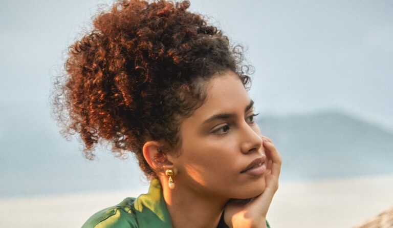 I Finally Found the Perfect Gel for My Curly Hair (and I Can't Live Without It)