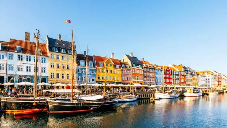 No Need to Go to Las Vegas, This European City Is the New Destination for Spontaneous Weddings