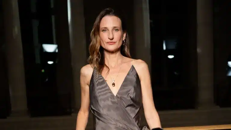Out with Nude and Red, Camille Cottin Adopts the Perfect Manicure for Spring 2026