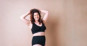 Plus-Size Lingerie: Feeling Confident While Following Spring/Summer Trends