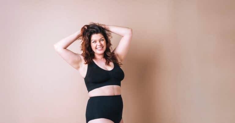 Plus-Size Lingerie: Feeling Confident While Following Spring/Summer Trends