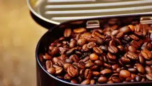 The Downsides of Bean-to-Cup Coffee Machines That Sellers Often Forget to Mention